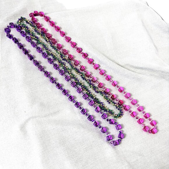 Mardi Gras Dice and beads Set of Three Necklaces NOS NWT - Picture 4 of 5
